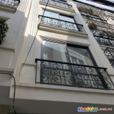 Bán nhà phố hoàng như tiếp,long biên 4  tầng giá 3.2 tỷ