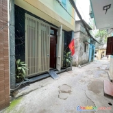 Bán nhà thịnh quang, nhà đẹp, lô góc, ô tô đỗ cửa, dt 37m, 5 tầng, mt 4.2m, 4.7 tỷ