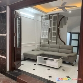 Chính chủ cần bán 4 căn nhà vừa hoàn thiện xong  5 tầng mặt ngõ rộng 3m - 50m ra mặt phố định công