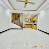 Lô góc 36m×5t phố đại la gần ô tô tránh. ngõ trước nhà 2.5m