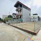 Bán lỗ gấp lô góc đường oto vào đất tại xuân nộn