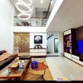 Siêu phẩm  phố thạch bàn 4om2 x 5 tầng chỉ 3,6 tỷ. có tl mạnh 
- nhà ngay đầu ngõ, oto ,thông