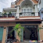Bán nhà tân phú, nhà kiểu dáng biệt thự, hẻm nhựa 6m, sát ngã 4 bốn xã, vừa ở vừa kinh doanh.