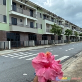 Shop huose veiw sông tào khê thơm ngát, mát mẻ chỉ có tại cneta city từ sơn