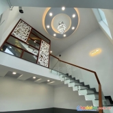 Bán nhà sát quận 3,10 - 2 mặt hẻm trước sau - 5 tầng đẹp lung linh - cho thuê 45 triệu/tháng