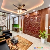 Hiếm, đẹp, bán nhanh nhà phố trạm, 36m, 5 tầng, tặng nội thất, giá 3.1 tỷ