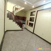 Bán đất tặng nhà đẹp giải phóng - pháp vân, gần đường lớn đi lại thuận tiện