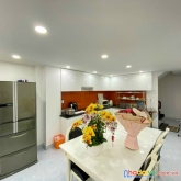 Bán gấp nhà hxh đỗ cổng đường lạc long quân tân bình, 40m2 chỉ 3 tỷ 9