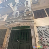 Bán nhà trần quốc hoàn, cầu giấy: 14 tỷ, dt 51m2, 5 tầng, mt 4,1m oto vào nhà, phân lô bqp