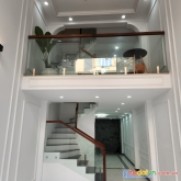 Bán nhà khu ngã tư sở, có gara ô tô, kinh doanh.nhà mới đẹp 50m2. giá 6.x tỷ