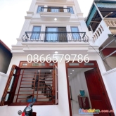 B.á.n nhà bát khối - cổ linh - long biên. nhà mới thoáng, giá rẻ.