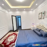 Hoa hậu nguyễn chính 4 tầng hiện đại trẻ trung – ô tô đỗ cửa