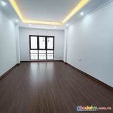 Bán gấp nhà láng hạ, kinh doanh, ô tô, 29.8m2x5.5 tầngx4m mt, chỉ 5 tỷ