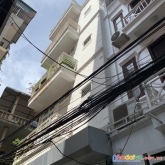 Bán nhà ngọc thụy ,long biên 52m2 5 tầng 4.15 tỷ hàng xóm mipec long biên