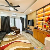 Bán nhà hoàng quốc việt - 50m2 -phân lô bàn cờ - 9 tỷ