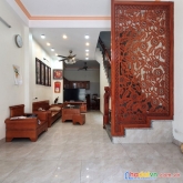 5.5 tỷ.bán nhà chính chủ phố chu huy mân,long biên.60m,4 tầng, ô tô, full nội thất 0389160730