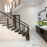 Bán nhà lạc long quân, tây hồ, nhà mới ở ngay, 10m ra ô tô tránh, dt 36m, 5 tầng, mt 5.1m, 5 tỷ