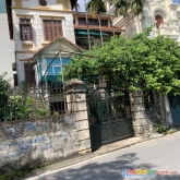Bán nhà hoàng như tiếp, nguyễn văn cừ ,long biên 50 m2 3.5 tầng 5 tỷ ngõ rộng ô tô vào nhà