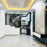 Mới kính koong 42mx5t ngọc thụy long biên chỉ 4.1 tỷ, ôtô đỗ cửa