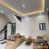 Bán nhà pháo đài láng - đống đa - nhà mới tinh - gần phố - gía nhỉnh 5 tỷ - cực hiếm.