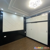 Rẻ quá! nhà phúc lợi, long biên, 30m, 5 tầng, ngõ 2,5m, gần ô tô, 2,5 tỷ