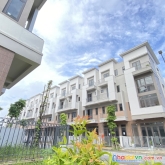Căn nhà phố 4 tầng tại đại đô thị vsip 160ha kinh doanh sầm uất giá chỉ 3,x tỷ/căn