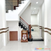 Nhà bán 3 tầng hẻm rộng  gần mt ba đình p9.q8 - 3 tỷ 650