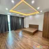 Căn nhà phố trung hòa 135m2, 9 tầng, mt 6m, giá 37,5 tỷ, kinh doanh.