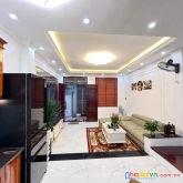 Nhà mới hoàng quốc việt xây 2 năm- đẹp lung linh- nội thất xịn xò- 15m ra ô tô đỗ - 2 thoáng
