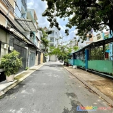 Bán nhà hẻm ô tô đậu cửa, p trường thọ, tp thủ đức, 55m giá 3,85 tỷ .