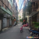 Bán nhà 5 tầng, khu phân lô hoàng quốc việt, cầu giấy, ô tô đỗ cửa.