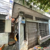 Nhà nát diện tích đẹp giá tốt, trung tâm quận 7 chỉ 5,3 tỉ