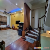 Quan hoa, dt60m x 5 tầng, vỉa hè 3m, ô tô buýt đua, nhỉnh 14 tỷ

