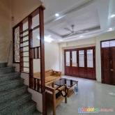 Bán nhà mỹ đình - kinh doanh - ô tô qua nhà - lô góc - nhà đẹp - ở sướng - gía nhỉnh 4 tỷ.