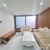 Bán nhà thượng thanh, long biên, 81m, 3 tầng, giá 4.55 tỷ, ô tô 7 chỗ ngủ trong nhà.