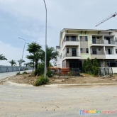 Bán nhà 3 tầng dự án centa riverside từ sơn giá siêu rẻ bắt đáy thị trường