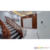 Bán nhà khương trung, tặng full nội thất mới, gần phố có sân xe, 60m chỉ 5.2 tỷ.