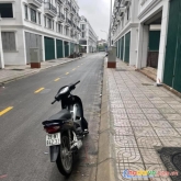 Bán nhanh shophouse sông hồng-trâu quỳ, 84m2, 4 tầng giá tốt.0982852808