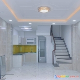 Bán nhà lý thánh tông tân phú gần 40m2 3 tầng btct nhỉnh 4 tỷ