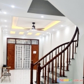 Phân lô tân mai – nhà mới ở ngay – 30m ô tô tránh