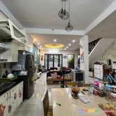 Bán nhà đình thôn 6.5tỷ, 3 tầng 66m2, oto đỗ cửa.