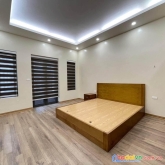 Bán nhà phố trung kính, cầu giấy 56m, 6 tầng, mt 5m.giá: 16 tỷ