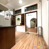 Chính chủ bán nhà ngõ 79 cầu giấy  42m 4p ngủ, 4.65 tỷ