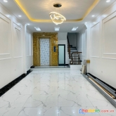 Nhà mới - thang máy - ngõ thông - sát phố - kinh doanh văn phòng - gần ô tô tránh