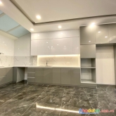 Bán nhà phố bồ đề – long biên  – thang máy nhập ngoại – 10m ra oto tránh 47m, chỉ 6.7 tỷ
