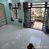 Bán nhà đẹp ở ngay, đường số 8 gần kdc hồng long, ngang 6m, 60m2 giá 4.3 tỷ hiệp bình phước