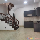 Ô tô đỗ cửa nhà mới tặng nội thật sang xịn nguyễn văn cừ long biên chưa đến 4 tỷ