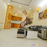 Bán nha 4 tang 30m2 tầng phan đình giót , la khê , hà đông