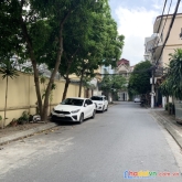 Bán nhà 6 tầng, oto đỗ trong nhà cạnh sân gol long biên lh 0988794086