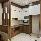 Nhà đường láng - trung tâm quận đống đa - khu vực đông sinh viên ở 38m2 5 tầng mt 4m giá 4.75 tỷ